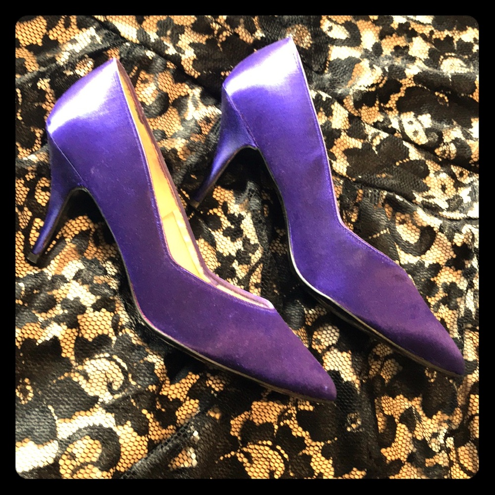 SOLD💰Purple Power Stiletto Pumps